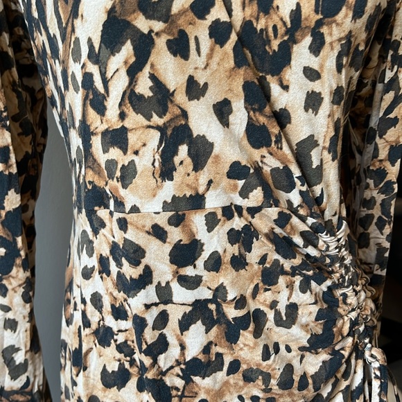 Cabi Selma Dress (style 4216) - Picture 6 of 14